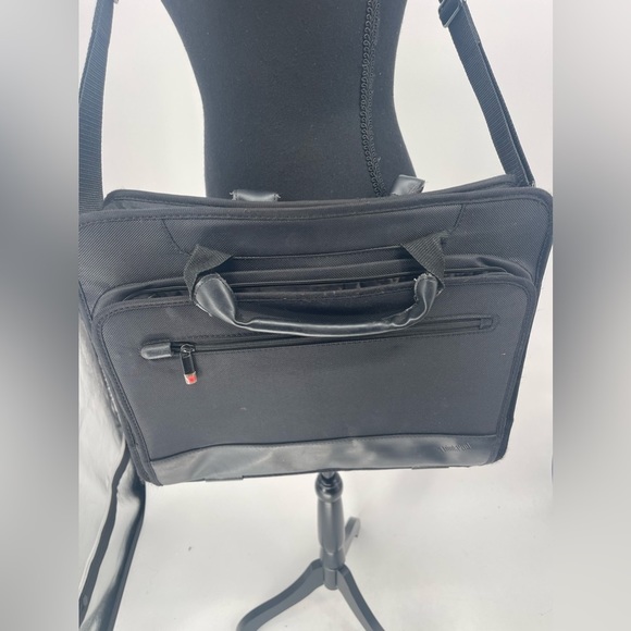 Thinkpad‎ Lenovo messenger bag black - Picture 2 of 10